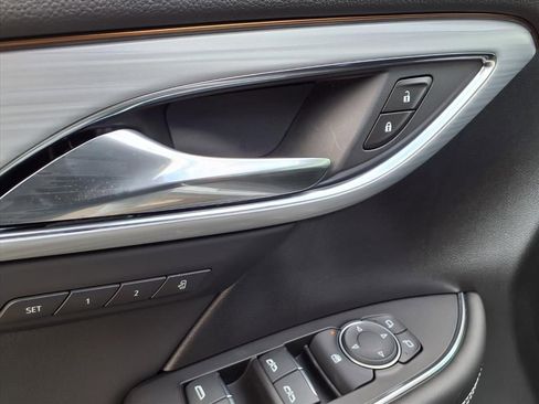 New 2026 Buick Envision Avenir image 11