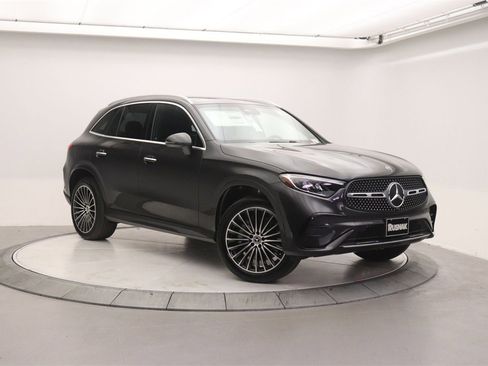 New 2026 Mercedes-Benz GLC 300 image 1