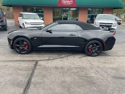 Used 2017 Chevrolet Camaro SS image 7