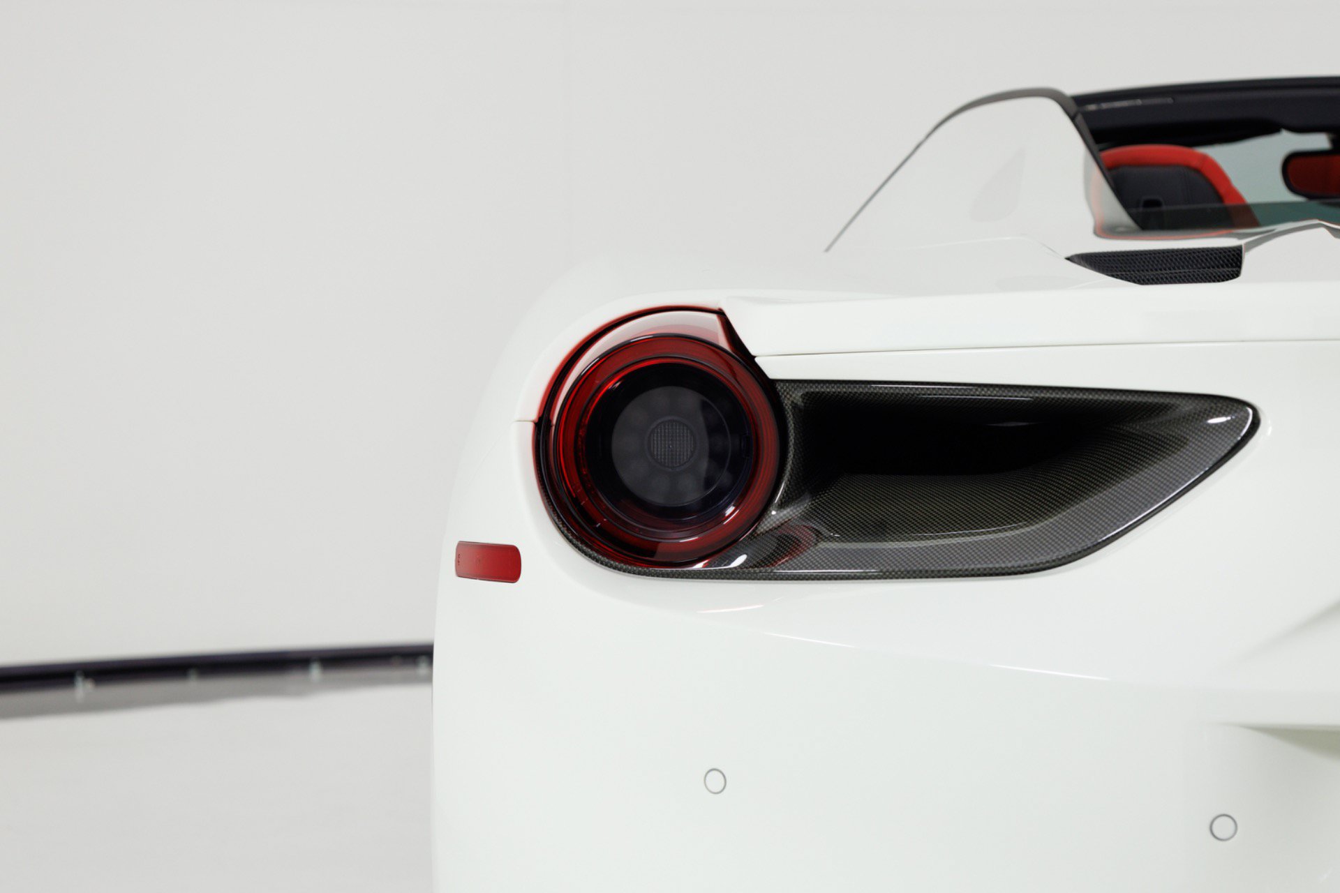 Used 2017 Ferrari 488 Spider RWD image 75