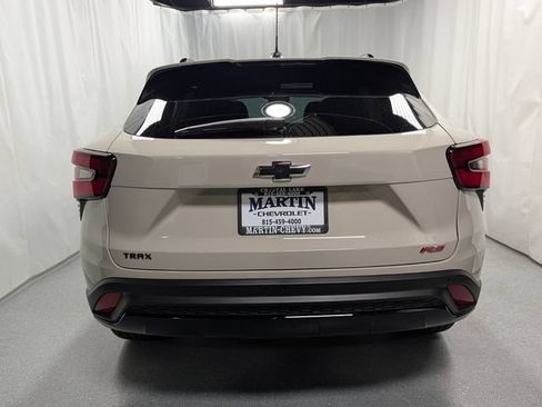 New 2026 Chevrolet Trax RS w/ Driver Confidence Package FWD image 4