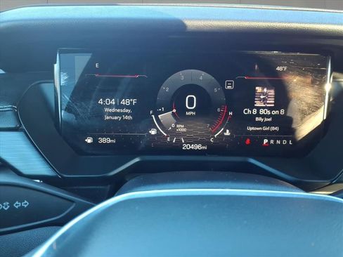 Used 2025 GMC Acadia Elevation image 18