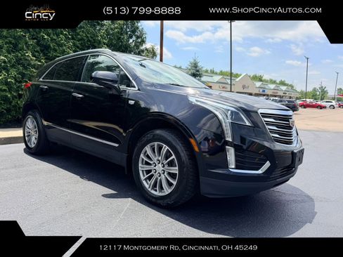 Used 2017 Cadillac XT5 Luxury w/ Driver Awareness Package AWD/4WD image 3