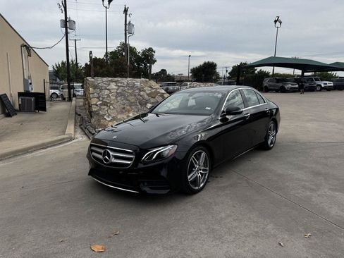 Used 2019 Mercedes-Benz E 450 4MATIC Sedan image 1