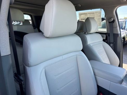 New 2026 Hyundai Santa Fe Limited FWD image 26