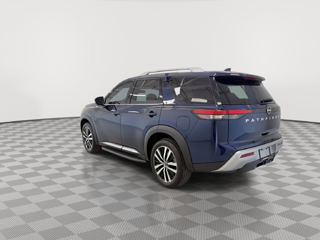 Certified 2025 Nissan Pathfinder Platinum w/ Lighting Package (N93) FWD image 9