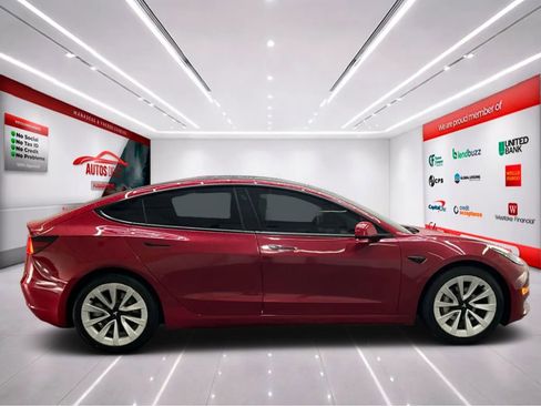 Used 2022 Tesla Model 3 RWD image 9