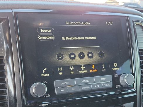 Used 2021 Nissan Titan PRO-4X w/ Pro-4x Convenience Package image 16