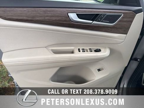 Used 2025 Volkswagen Atlas SEL Premium R-Line AWD/4WD image 23