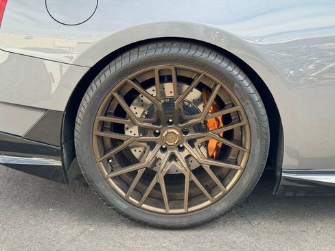 Used 2024 Nissan GT-R Premium w/ Premium Interior Package image 39