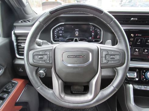 Used 2024 GMC Sierra 1500 Denali Ultimate AWD/4WD image 19