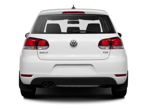 Used 2010 Volkswagen Golf 2-Door FWD image 5