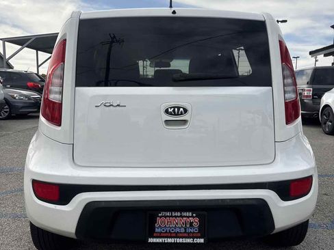 Used 2012 Kia Soul + image 3