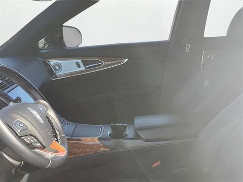 Used 2016 Lincoln MKX Reserve w/ Luxury Package image 13