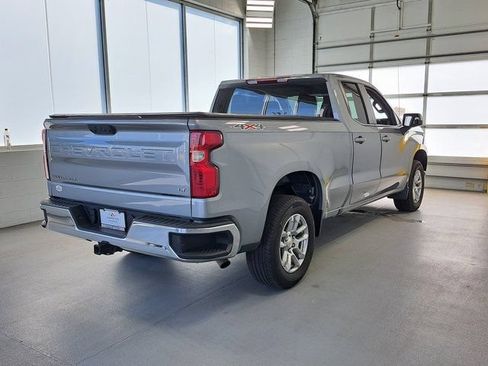 Used 2023 Chevrolet Silverado 1500 LT AWD/4WD image 6