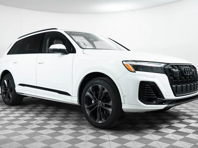 New 2025 Audi Q7 3.0T Premium Plus