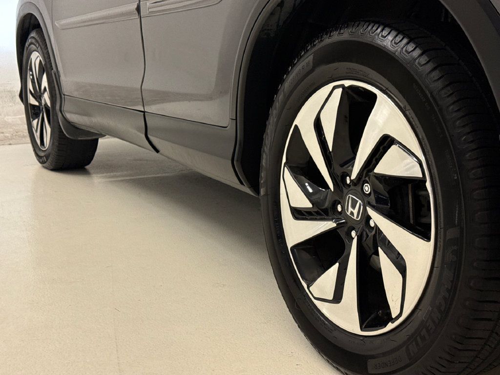 Used 2016 Honda CR-V Touring image 10