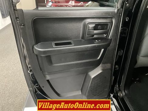Used 2014 RAM 1500 Express AWD/4WD image 22