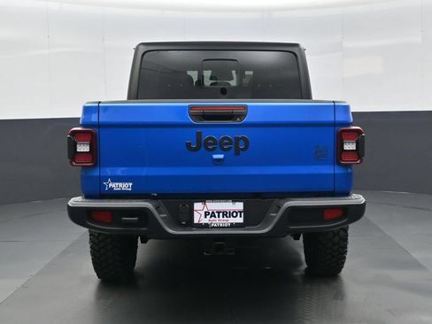 New 2026 Jeep Gladiator Sport AWD/4WD image 20