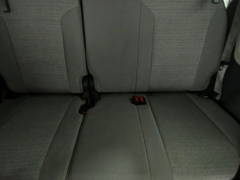 Used 2021 Toyota Sienna LE image 22