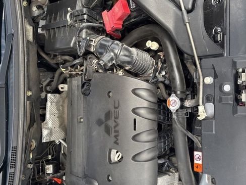 Used 2016 Mitsubishi Lancer ES FWD image 36