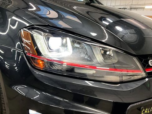 Used 2017 Volkswagen GTI Autobahn image 29