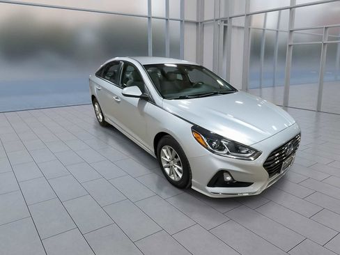 Used 2018 Hyundai Sonata ECO image 2