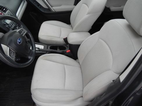 Used 2015 Subaru Forester 2.5i Premium w/ All-Weather Package AWD/4WD image 26