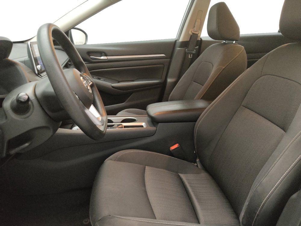 Used 2022 Nissan Altima 2.5 SV FWD image 17