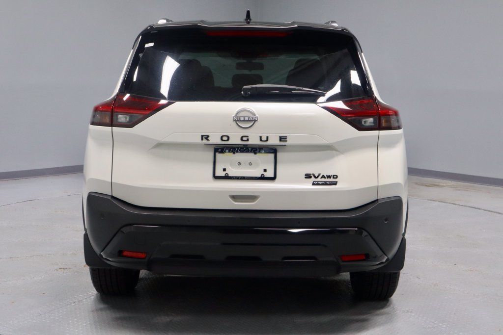 Certified 2023 Nissan Rogue SV w/ SV Premium B Package AWD/4WD image 10