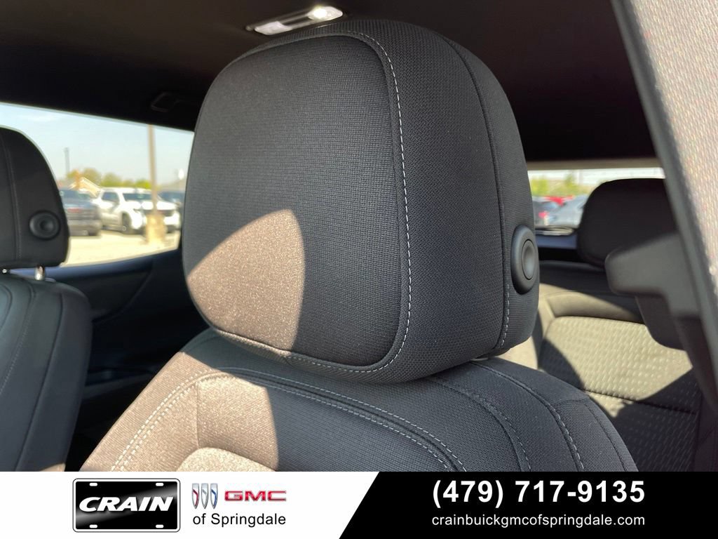 Used 2026 Chevrolet Equinox LT FWD image 22