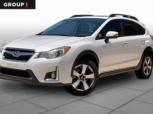Used 2016 Subaru Crosstrek Touring AWD/4WD image 1