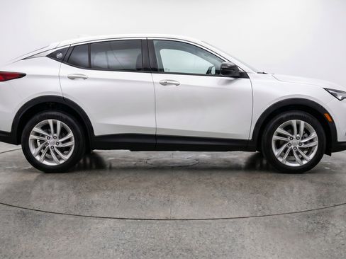 Used 2025 Buick Envista Preferred FWD image 11