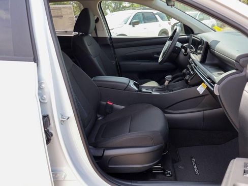 New 2026 Hyundai Tucson SEL image 8