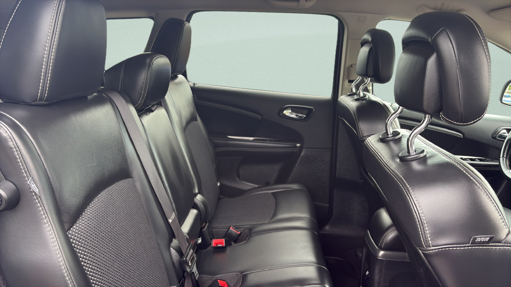 Used 2017 Dodge Journey Crossroad FWD image 20