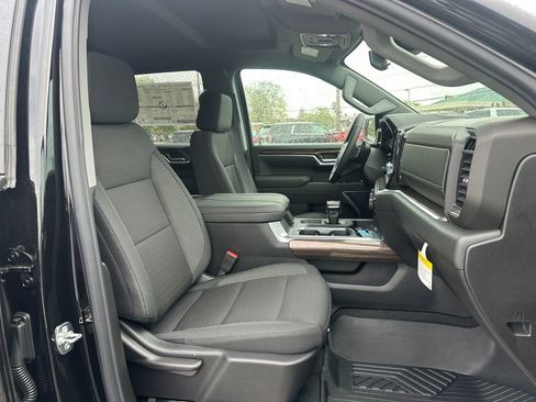 New 2026 Chevrolet Silverado 1500 LT w/ Z71 Off-Road Package AWD/4WD image 22