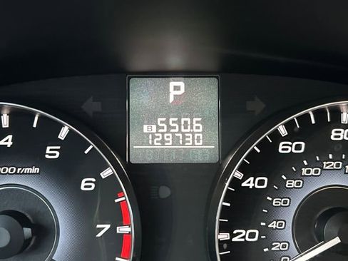 Used 2011 Subaru Legacy 2.5i Premium image 21