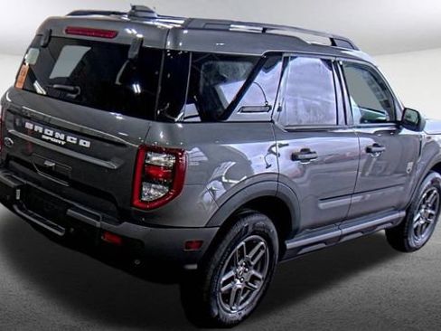 Used 2025 Ford Bronco Sport Outer Banks w/ Outer Banks Tech Package+ AWD/4WD image 2