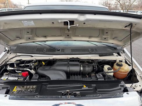 Used 2013 Ford E-350 and Econoline 350 Extended Super Duty w/ PWR Group image 20