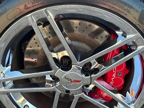 Used 2007 Chevrolet Corvette Z06 w/ Preferred Equipment Group RWD image 18