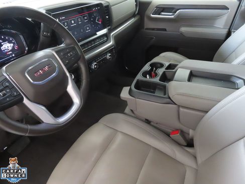Used 2025 GMC Sierra 1500 SLT AWD/4WD image 20