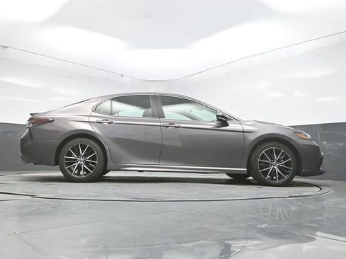 Used 2024 Toyota Camry SE FWD image 42