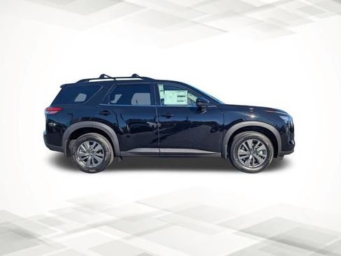 New 2026 Nissan Pathfinder SV image 3