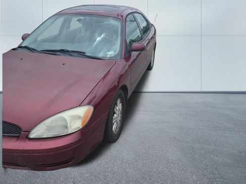 Used 2005 Ford Taurus SEL FWD image 2