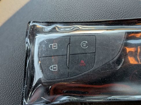 Used 2023 GMC Canyon Elevation w/ Convenience Package image 37