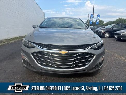 Used 2025 Chevrolet Malibu LT FWD image 8