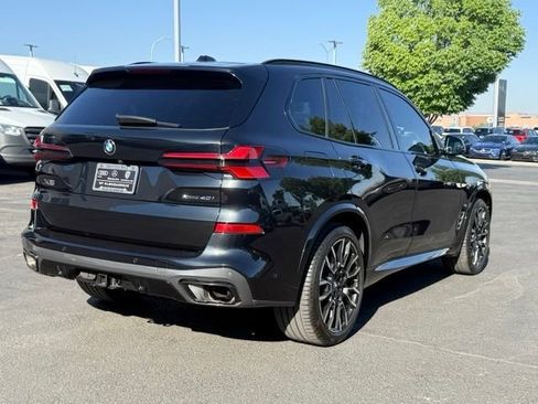 Used 2025 BMW X5 xDrive40i w/ M Sport Package AWD/4WD image 8