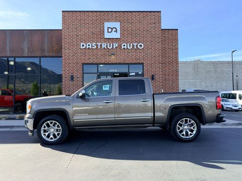 Used 2015 GMC Sierra 1500 SLT w/ SLT Crew Cab Value Package image 4