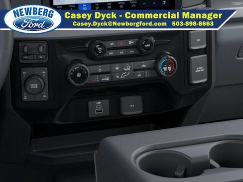 New 2026 Ford F350 XLT w/ XLT Premium Package AWD/4WD image 15