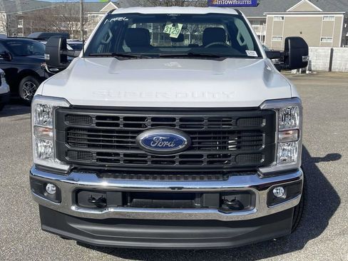 New 2026 Ford F250 XL w/ XL Chrome Package AWD/4WD image 8